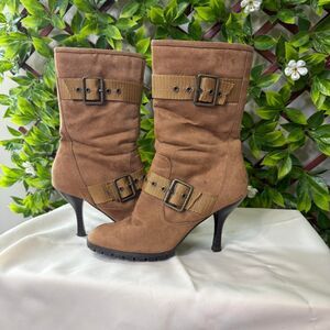 Dollhouse Women's Tan and Brown Boots